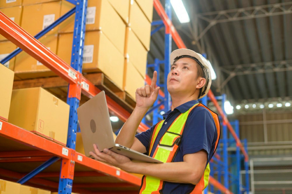 Manual Handling Essentials for Hospitality Workers Course Online - Manual Handling Training Article