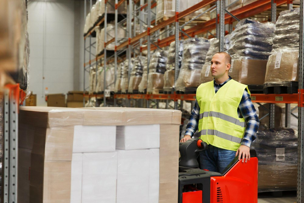 Essential Manual Handling Skills for Fitness Instructors Course Online - Manual Handling Training Article