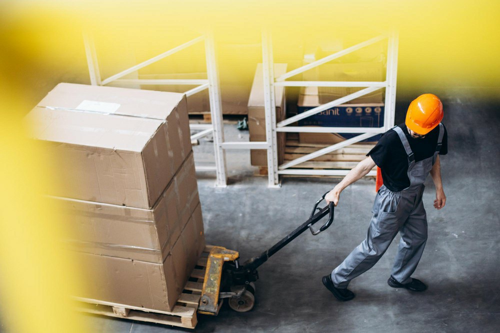 FREE Manual Handling Course Online in Longford: Elevate Your Skills with a Certificate Free - Manual Handling Training Article