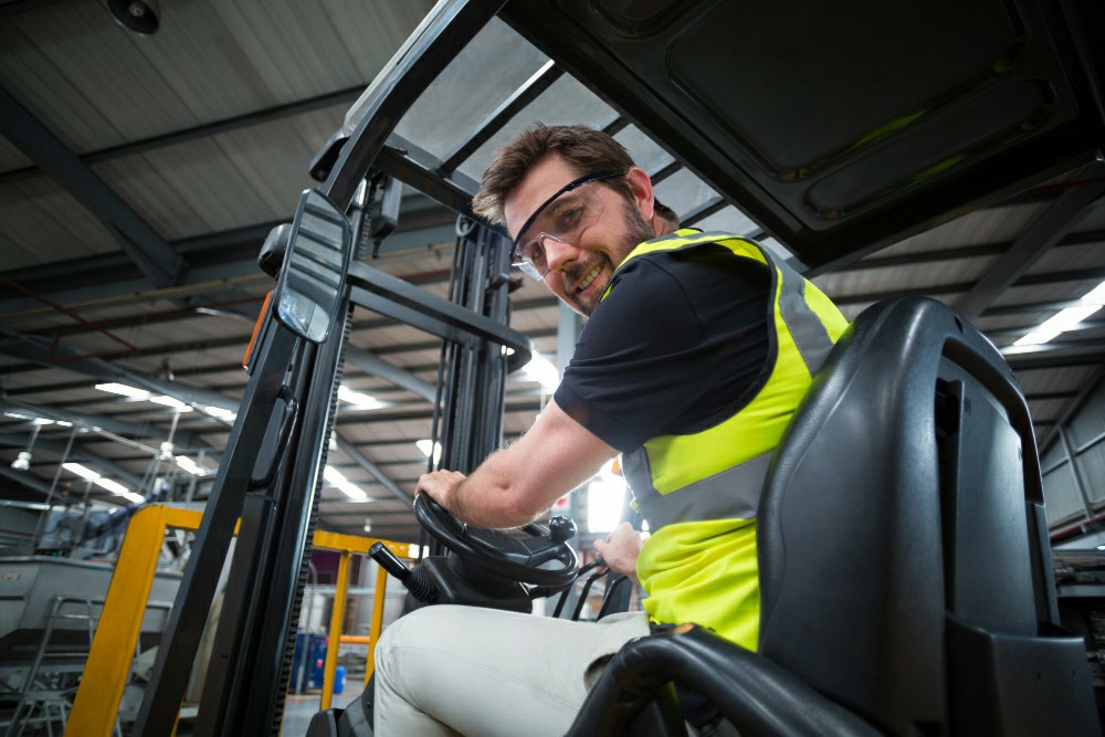 Online Manual Handling Course for Enhanced Safety in Mayo - Manual Handling Training Article