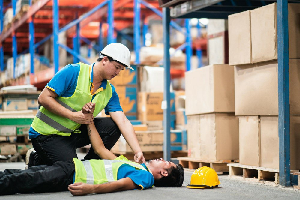 Online Manual Handling Course for Safety Professionals in Castlebar - Manual Handling Training Article