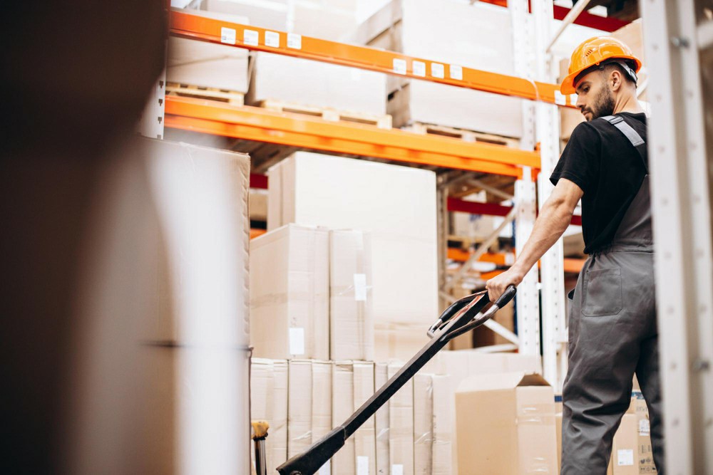 Essential Online Manual Handling Course for Professionals in Carrick-on-Shannon - Manual Handling Training Article