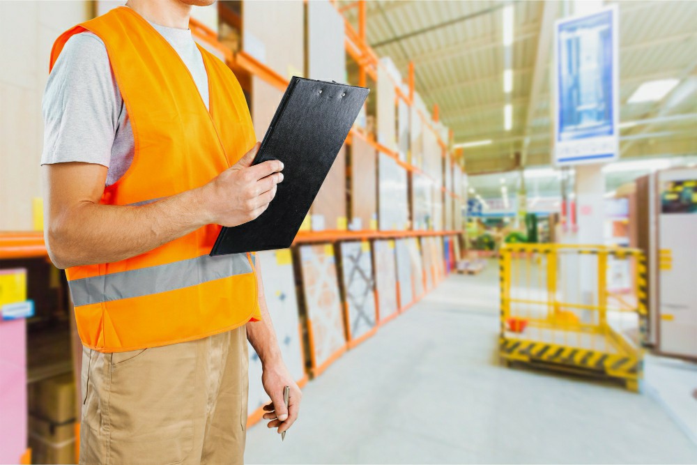 Mastering Manual Handling: Your Guide to Safety and Efficiency - Manual Handling Training Article