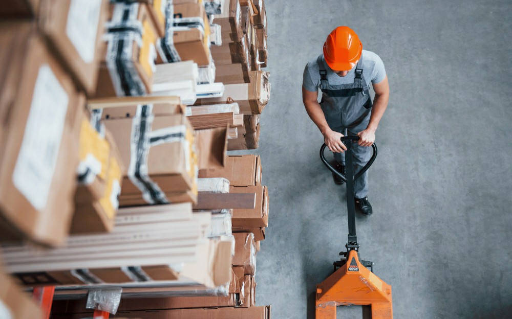 Mastering Manual Handling: Unlocking Free Resources in Ireland - Manual Handling Training Article