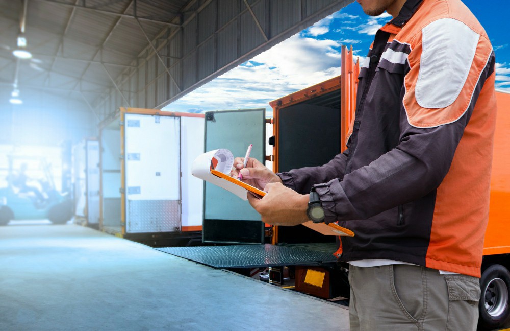 Enhancing Workplace Safety: A Comprehensive Guide to Manual Handling Courses in Ireland - Manual Handling Training Article
