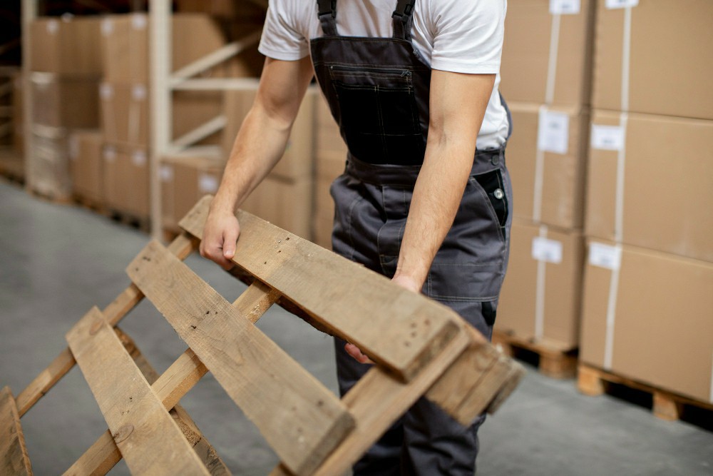 Maximizing Workplace Safety: The Importance of Manual Handling Training Online - Manual Handling Training Article
