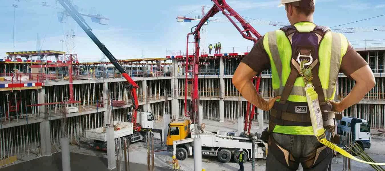 Navigating Your Options: Choosing the Ideal Working at Heights Training Provider in Ireland - Manual Handling Training Article