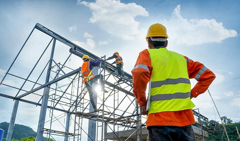 The Crucial Role of Refresher Training in Maintaining Working at Heights Certification - Manual Handling Training Article