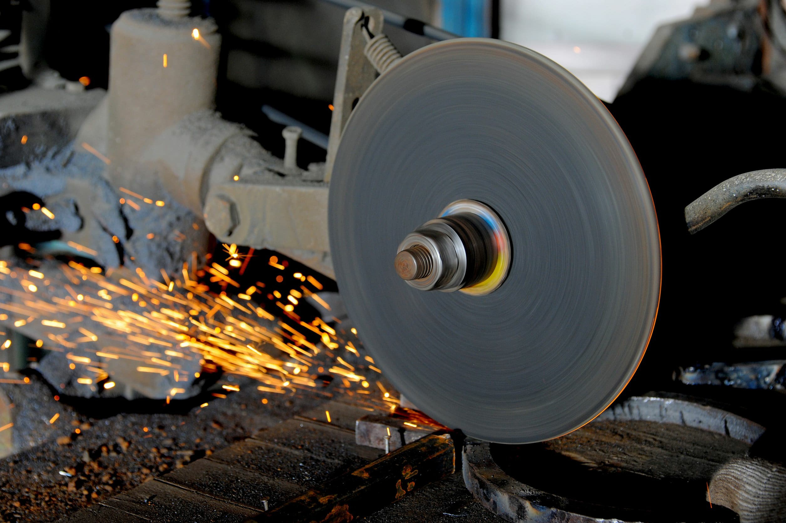 The Crucial Role of Fall Protection Systems in Abrasive Wheels Safety: Ensuring Worker Protection in Ireland - Manual Handling Training Article