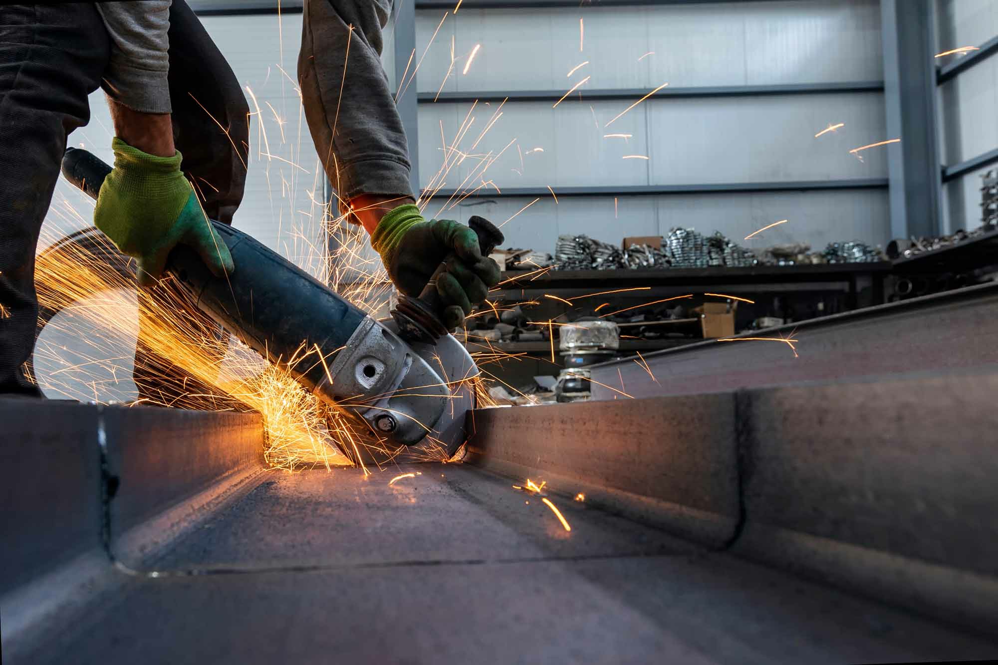 Exploring the Best of Abrasive Wheels Training: Online vs. In-Person in Ireland - Manual Handling Training Article