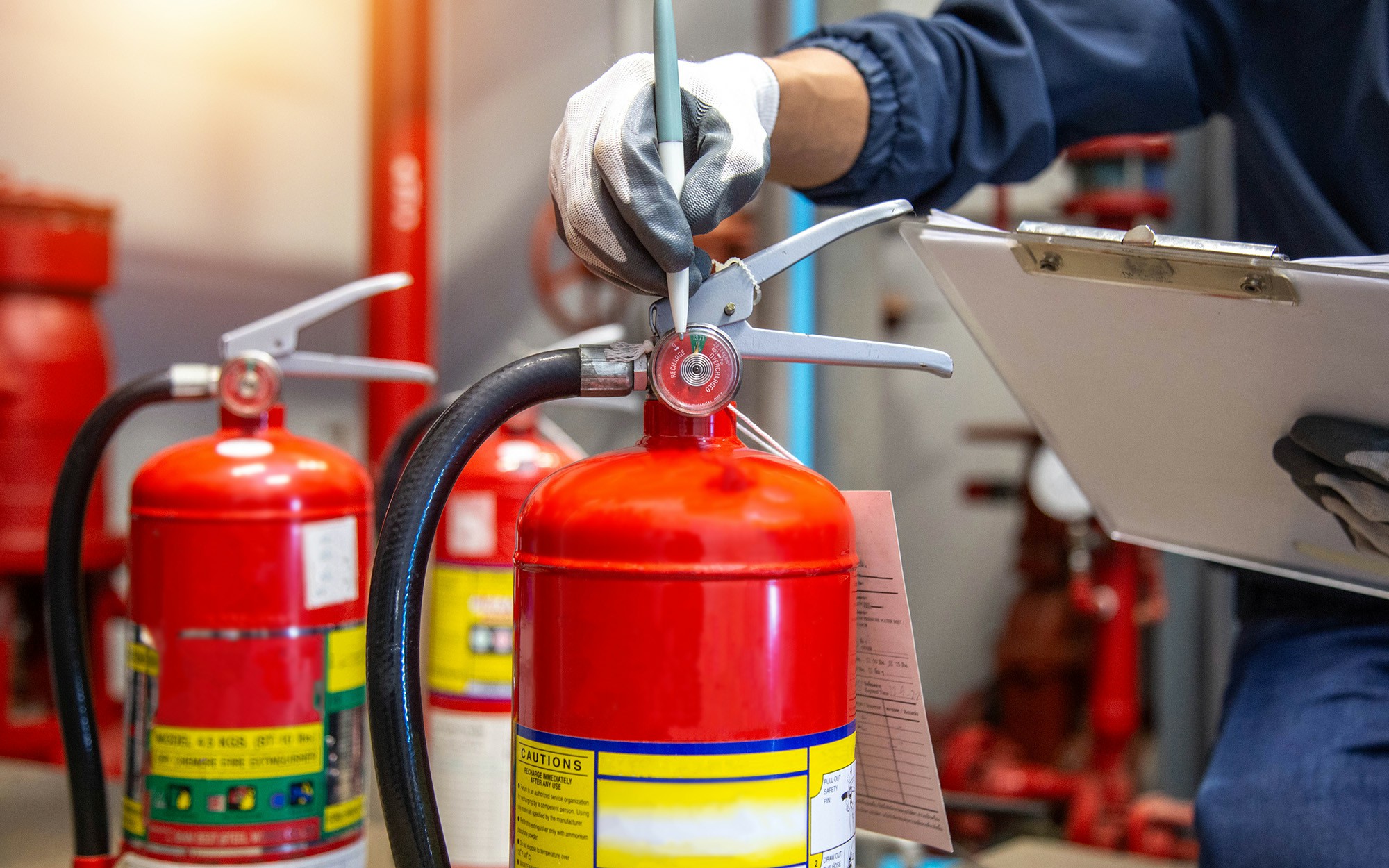 Essential Online Fire Extinguisher Certification for Workplace Safety in Ireland - Manual Handling Training Article