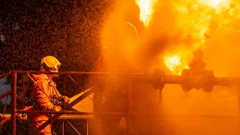 Elevate Your Business Safety: Complete Online Fire Extinguisher Certification in Ireland - Manual Handling Training Article