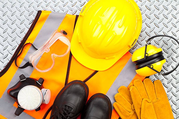 Empower Your Workforce with 100% Online PPE Training in Ireland - Manual Handling Training Article